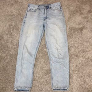 American Eagle mom jeans